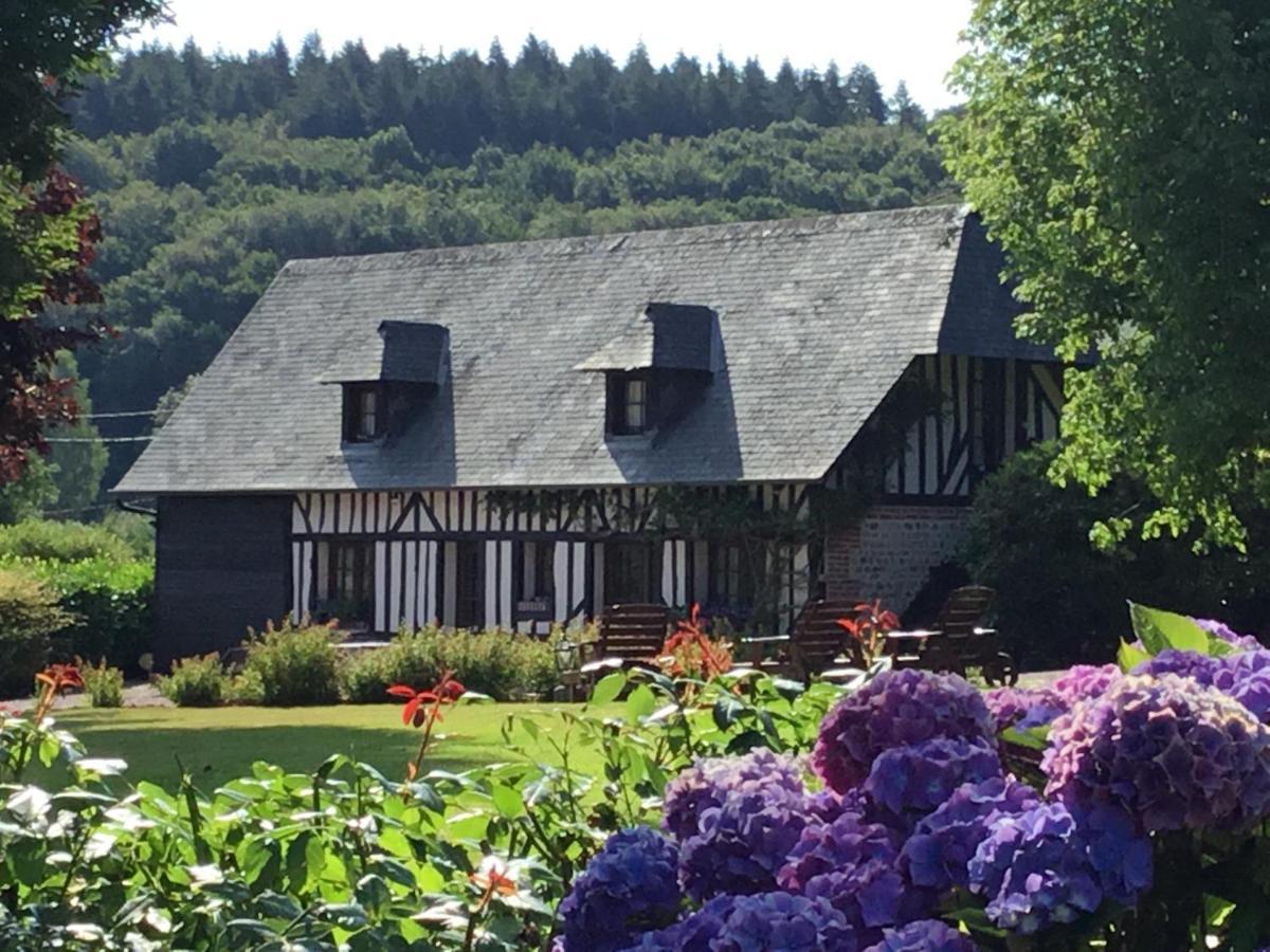 Le Grand Clos De Saint Martin Genneville Exterior foto