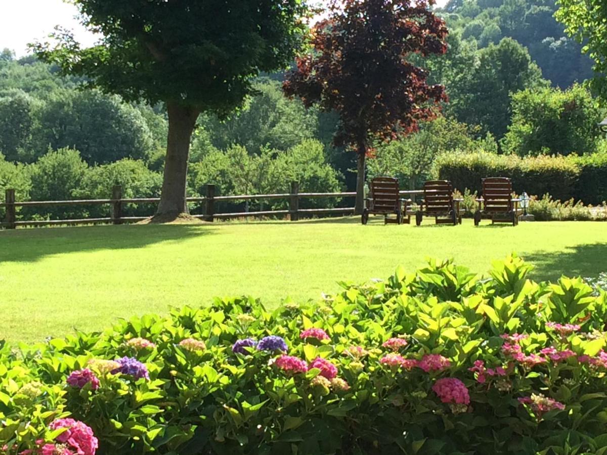 Le Grand Clos De Saint Martin Genneville Exterior foto